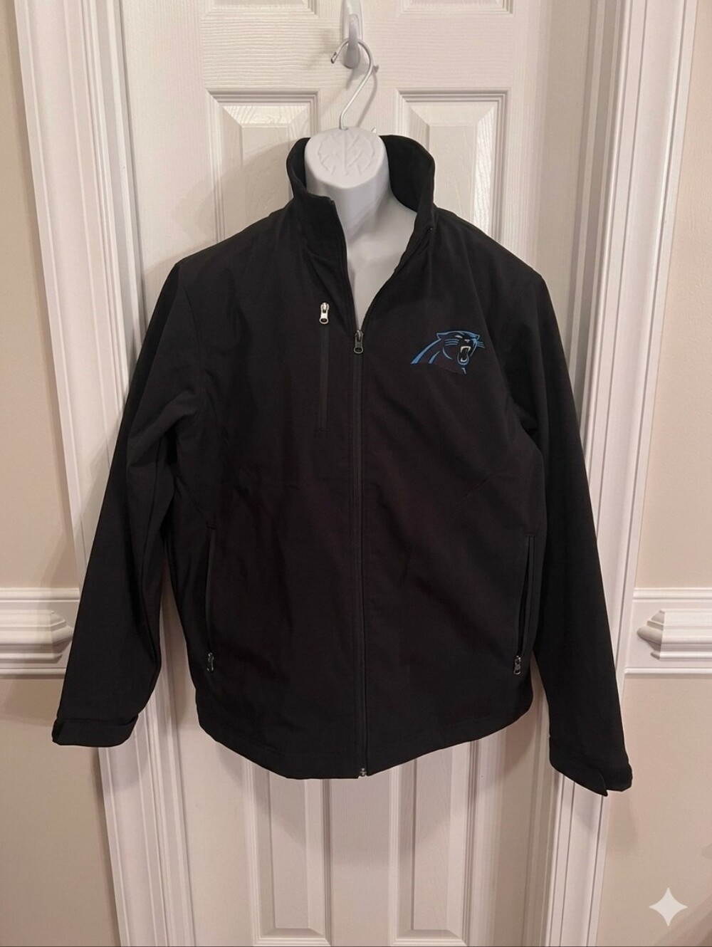 Carolina Panthers - NFL - Full Zipper - Windbreaker Jacket - Sz. L